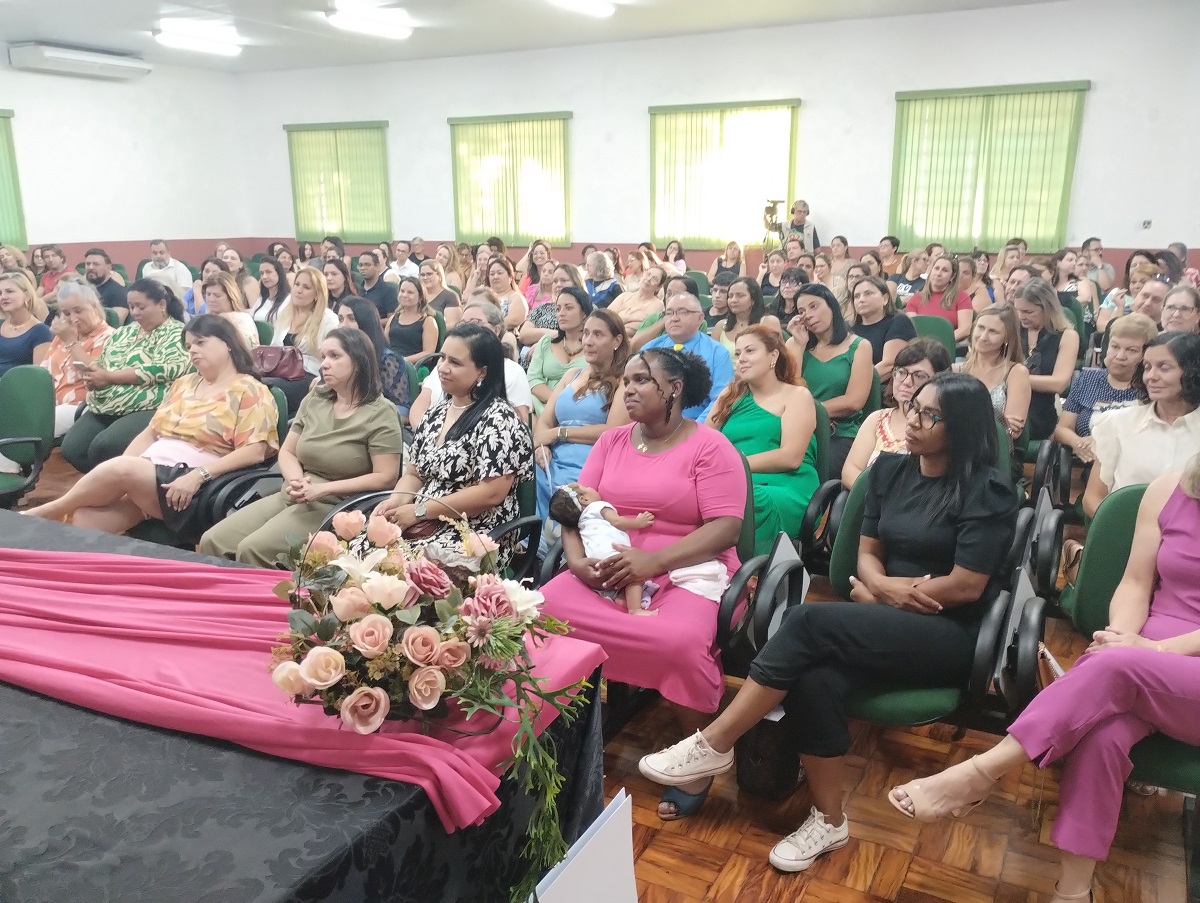 Homenagem Educa&ccedil;&atilde;o 04