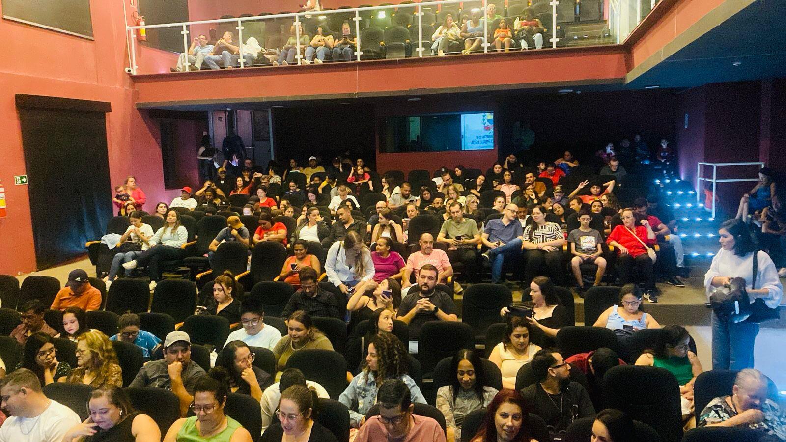 6ª Edição do Festival de Dança encerra a Semana Jovem com espetáculo emocionante (5)