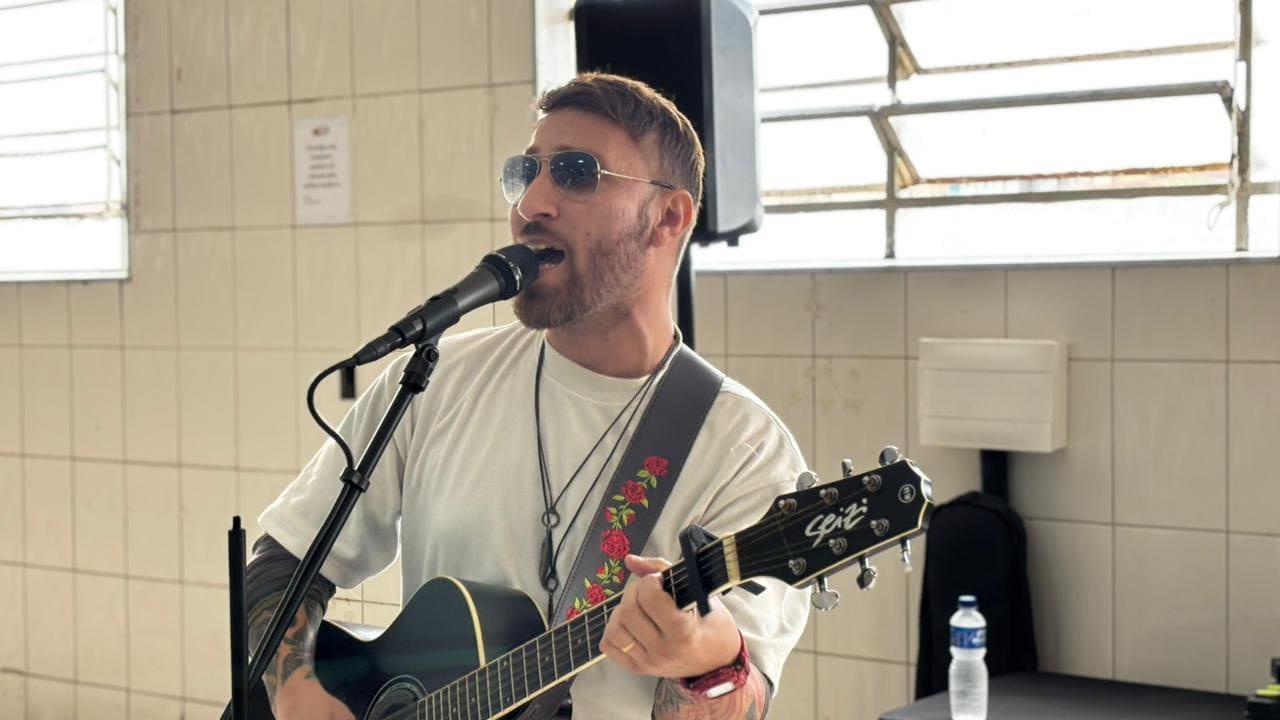 Cantor Rafa Maia (1)