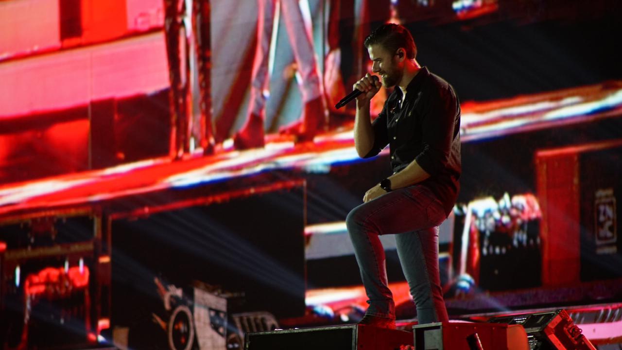 Arena lotada e grandes shows marcam a segunda noite da 59&ordf; Expoagro e 32&ordf; Festa do Pe&atilde;o de Boiadeiro (16)