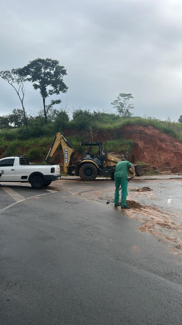AVENIDA ATILIO MENIN FOTO 2