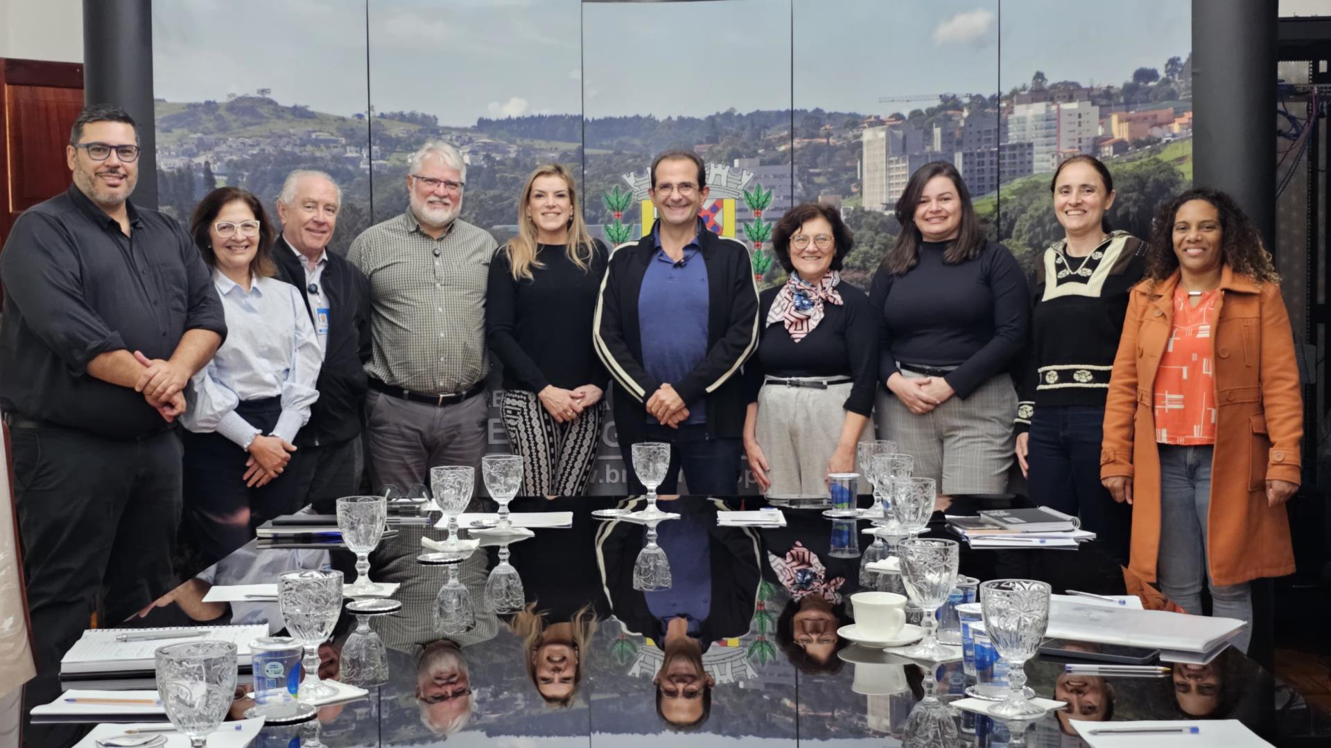 Prefeitura avança na transição da gestão das UPAs e do SAMU para a Santa Casa de Bragança Paulista