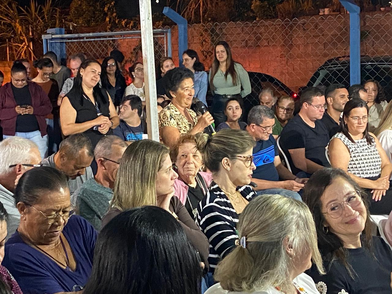 Governo Social no Campo Novo anuncia recapeamento da Estrada &Aacute;lvaro Alessandri Foto 05