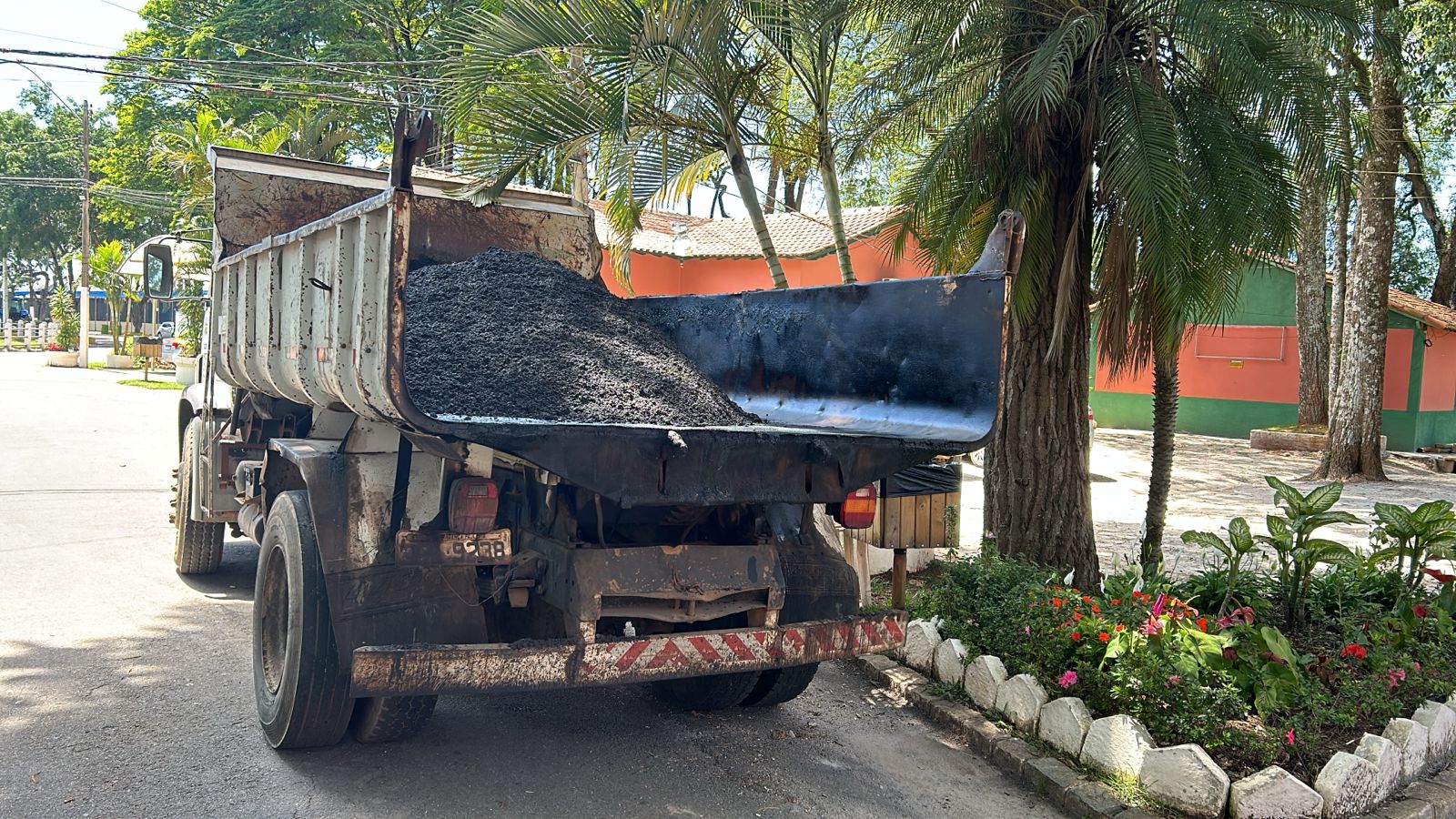 Parque de Exposi&ccedil;&otilde;es Dr. Fernando Costa passa por benfeitorias e manuten&ccedil;&atilde;o