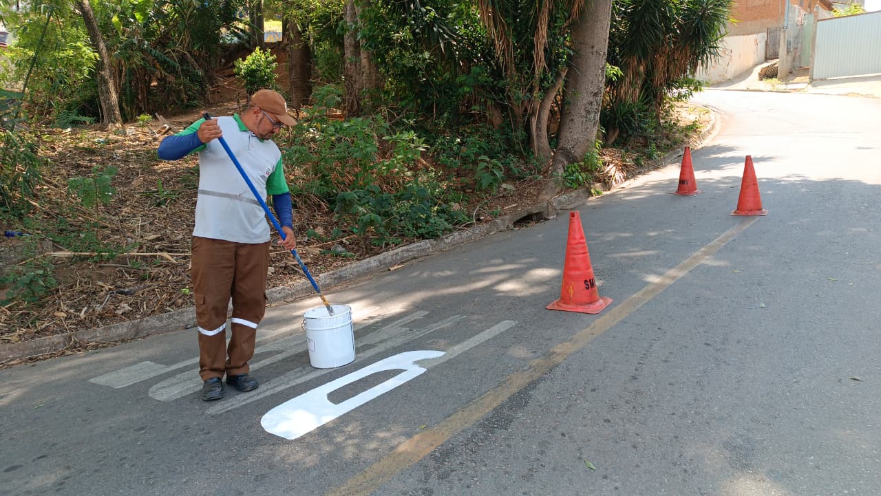 Sinaliza&ccedil;&atilde;o Rua Leopoldo Marcheli e rua Daniel Peluso - Jd S&atilde;o Caetano (4)