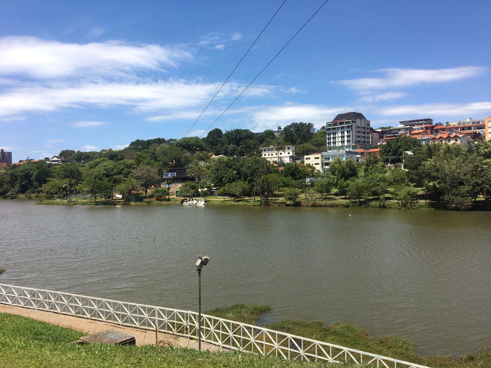 Lago do Taboão recebe neste domingo evento de luta livre na areia