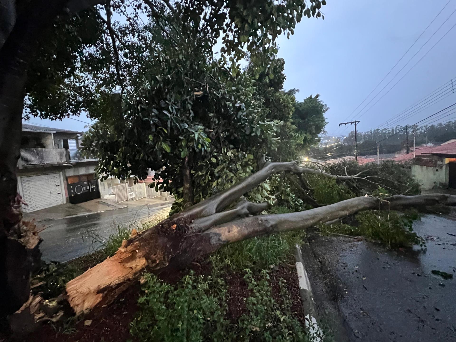 Defesa Civil divulga balan&ccedil;o das chuvas registradas em Bragan&ccedil;a Paulista (3)