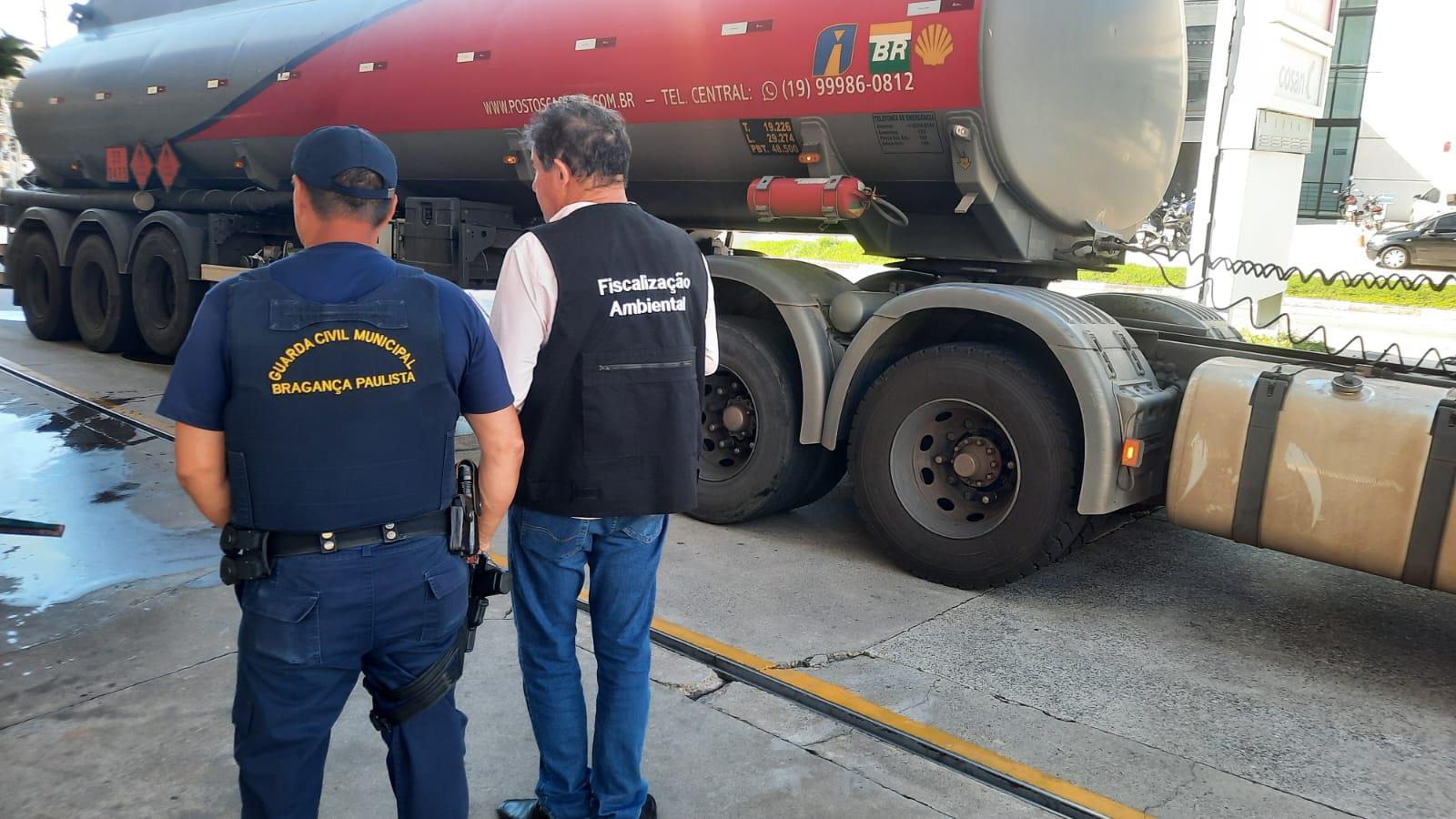 PROCON realiza fiscalização em postos de combustíveis de Bragança Paulista (6)