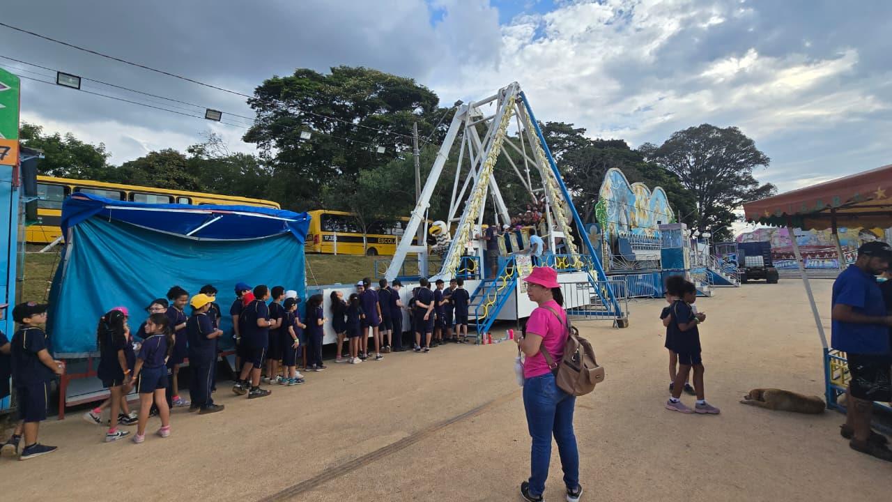 Educa&ccedil;&atilde;o e divers&atilde;o marcam visita de estudantes ao recinto da 59&ordf; Expoagro e 32&ordf; Festa do Pe&atilde;o Foto 05