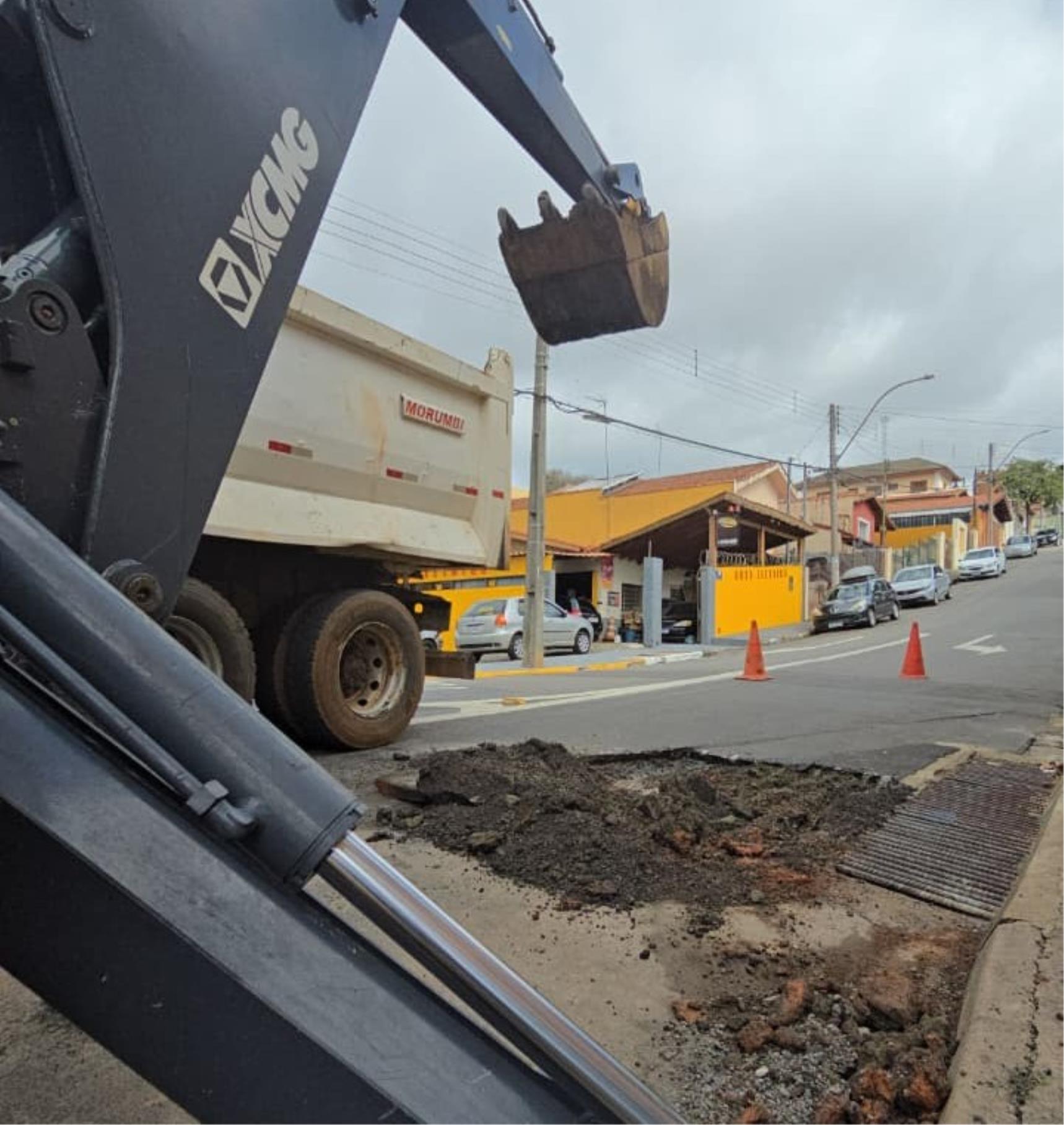 Recuperação asfáltica Rua Gino Mazola