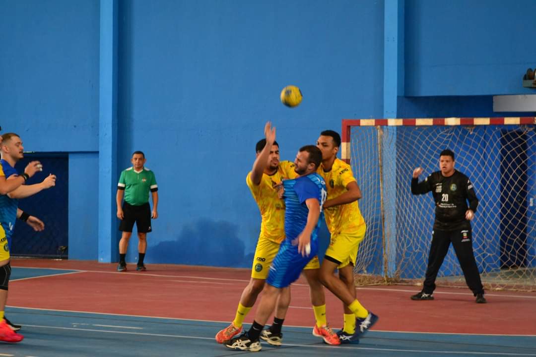 Equipes de Handebol Masculino e Feminino de Bragança Paulista (4)