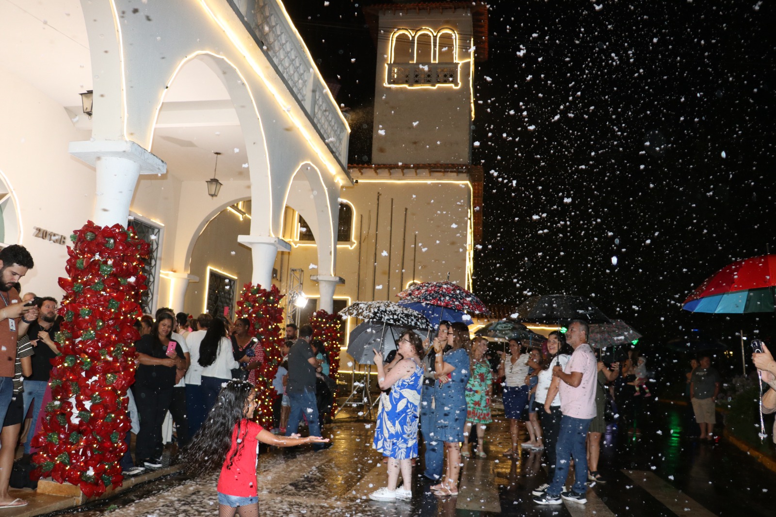 Prefeitura de Bragan&ccedil;a Paulista inaugura o &ldquo;Natal Iluminado 2024&rdquo; (5)