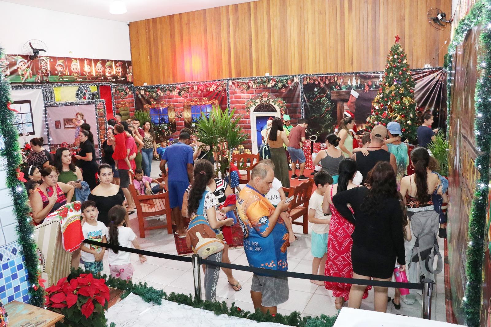 Bragança Paulista dá início às Festividades Natalinas com a inauguração da Vila Noel (7)