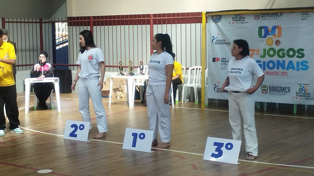 Delega&ccedil;&atilde;o de Bragan&ccedil;a Paulista conquista medalhas na Capoeira 06