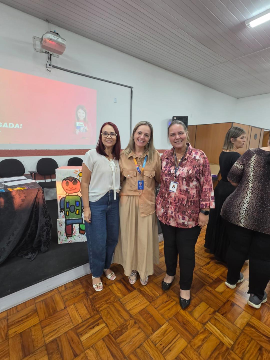 Rede municipal realiza encontro de forma&ccedil;&atilde;o para fortalecer ensino nas escolas Foto 06