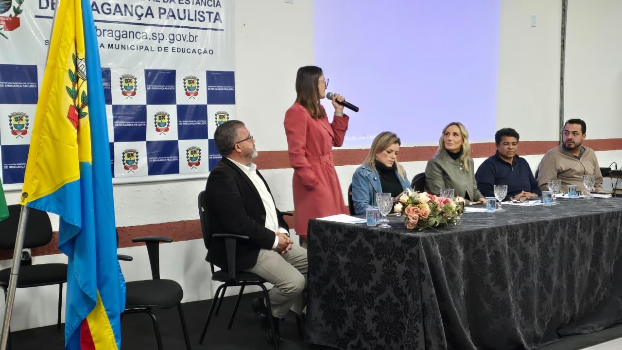 Posse da Comiss&atilde;o fortalece pol&iacute;ticas para a primeira inf&acirc;ncia 06