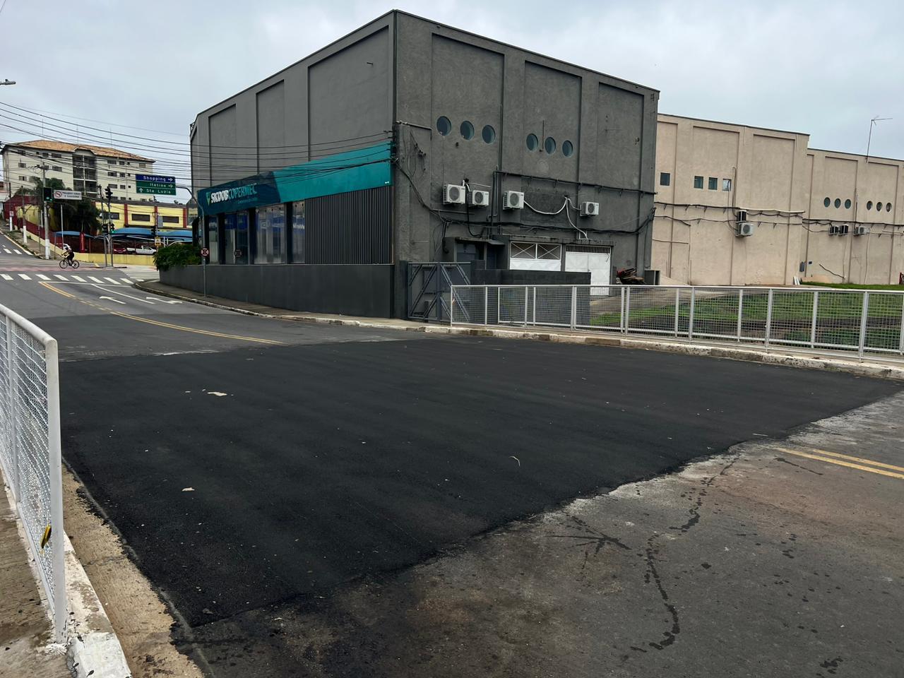 Via liberada Ponte da Rua Felipe Siqueira tem tr&aacute;fego normalizado  Foto 06