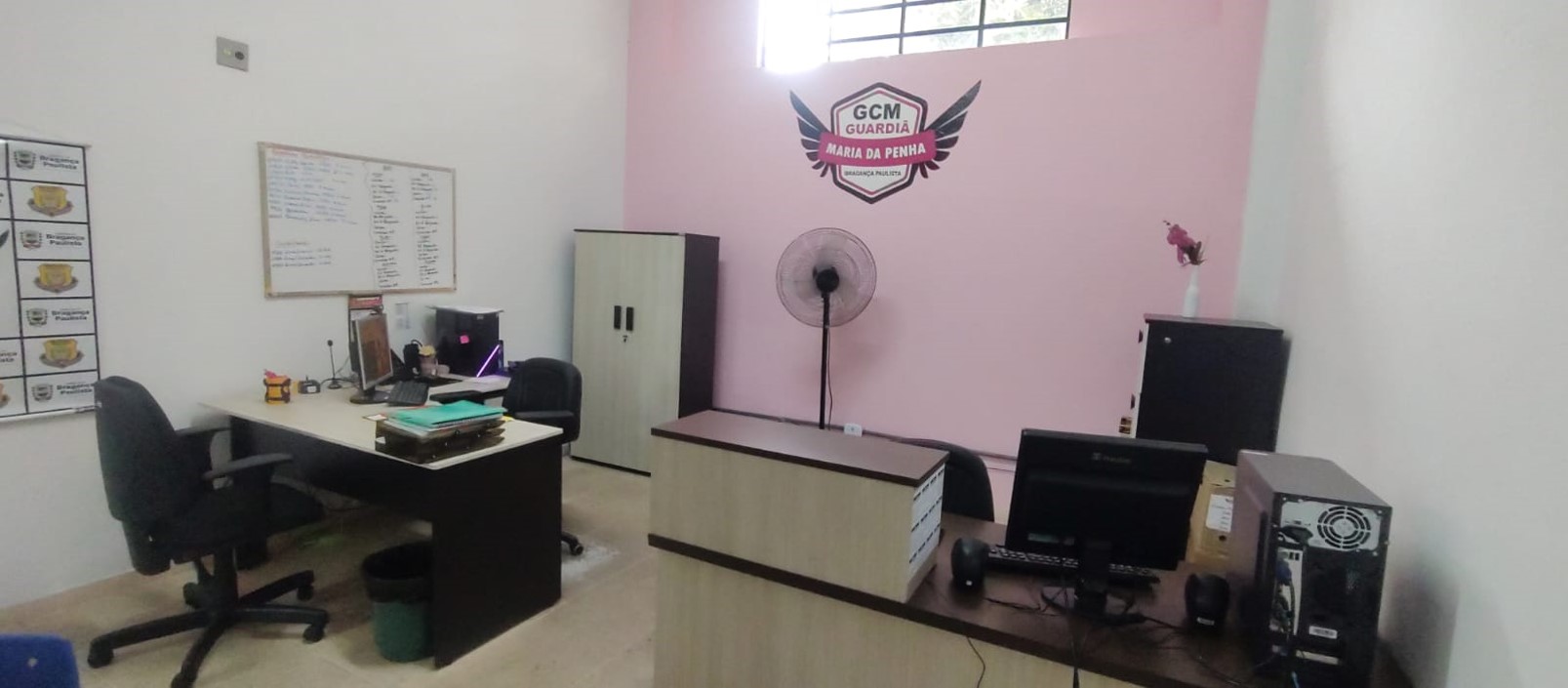 Sala administrativa do Projeto Guardi&atilde; Maria da Penha