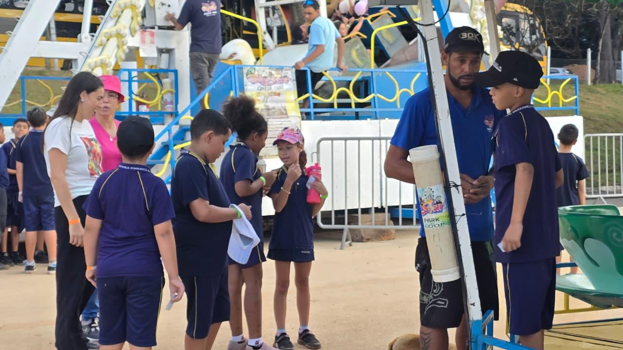 Educa&ccedil;&atilde;o e divers&atilde;o marcam visita de estudantes ao recinto da 59&ordf; Expoagro e 32&ordf; Festa do Pe&atilde;o Foto 06