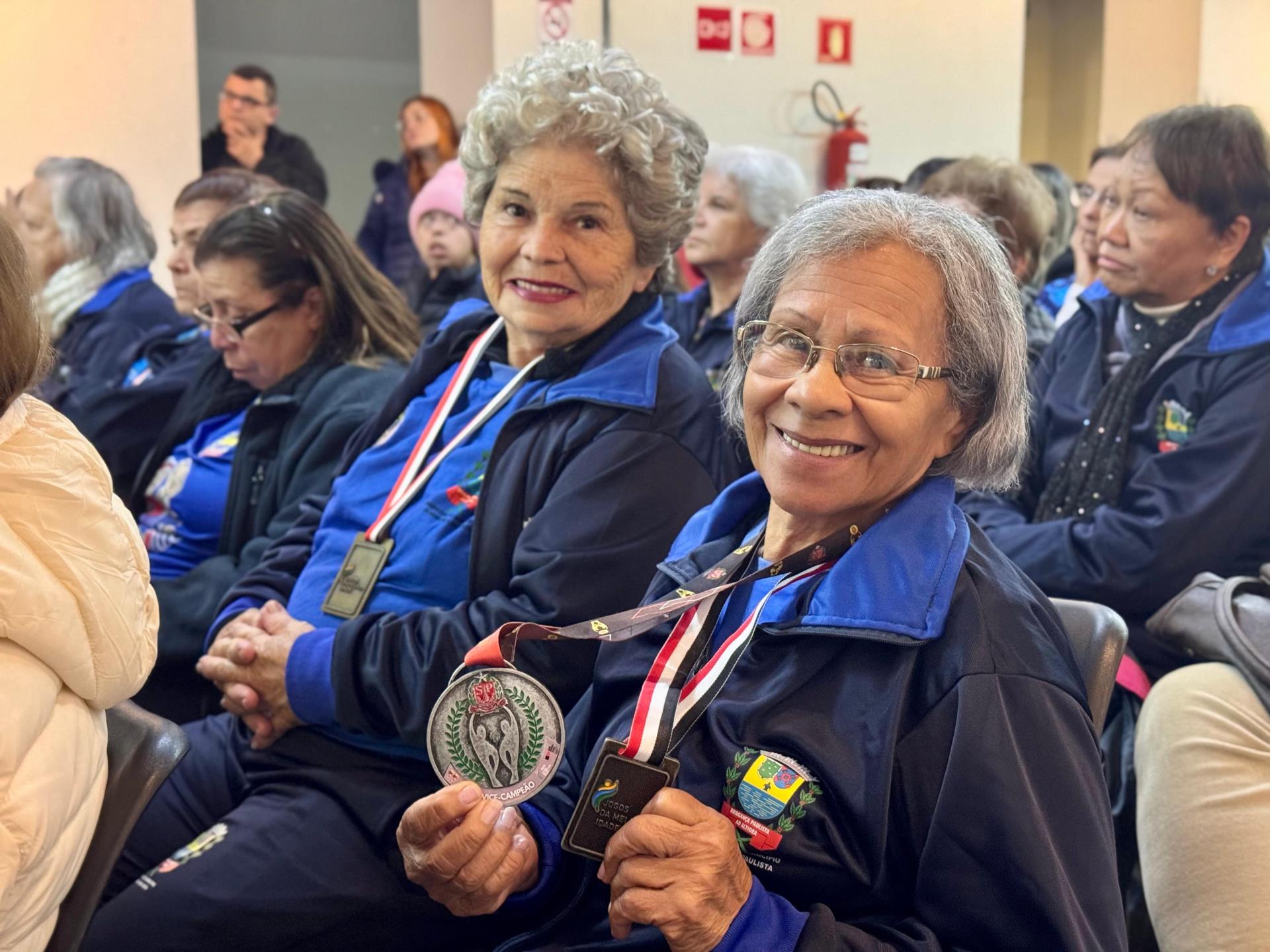 Recep&ccedil;&atilde;o para atletas do JOMI 06