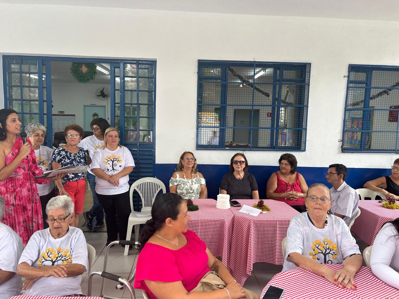 Almoço de Natal no CDI é marcado por alegria e emoções (8)