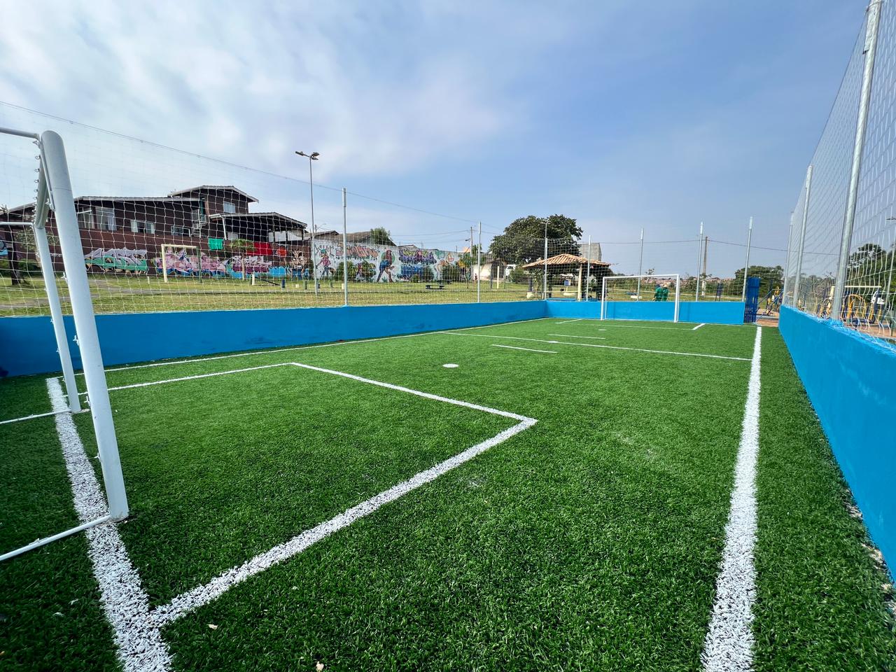 Prefeitura de Bragan&ccedil;a Paulista entrega nova quadra society no bairro Vem Viver (7)