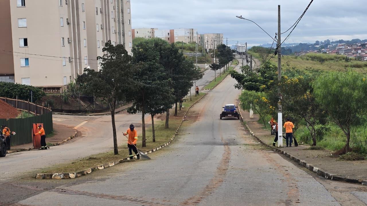 Mutir&atilde;o servi&ccedil;os Henedina Cortez (1)