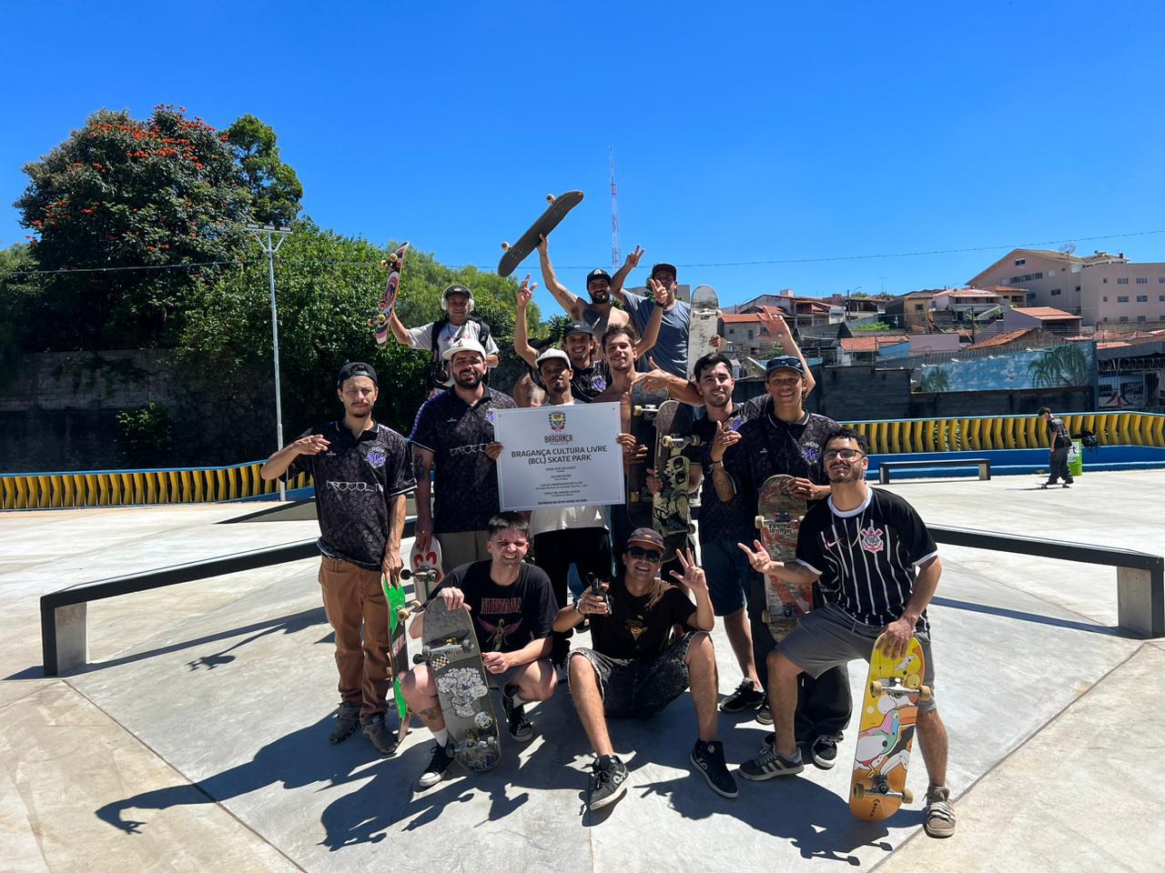 BCL Skate Park &eacute; inaugurado com presen&ccedil;a do campe&atilde;o mundial Sandro Dias e grande p&uacute;blico (8)
