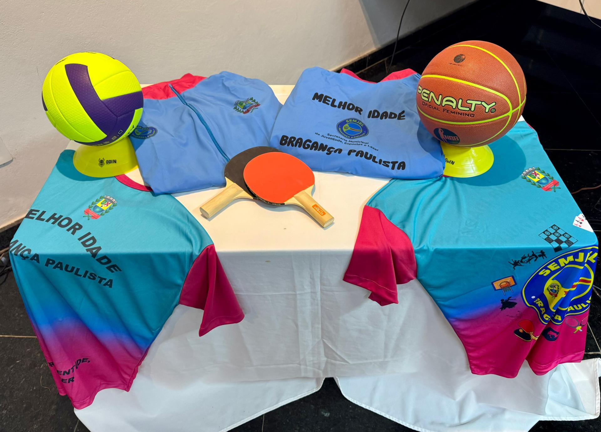 Recep&ccedil;&atilde;o para atletas do JOMI 07