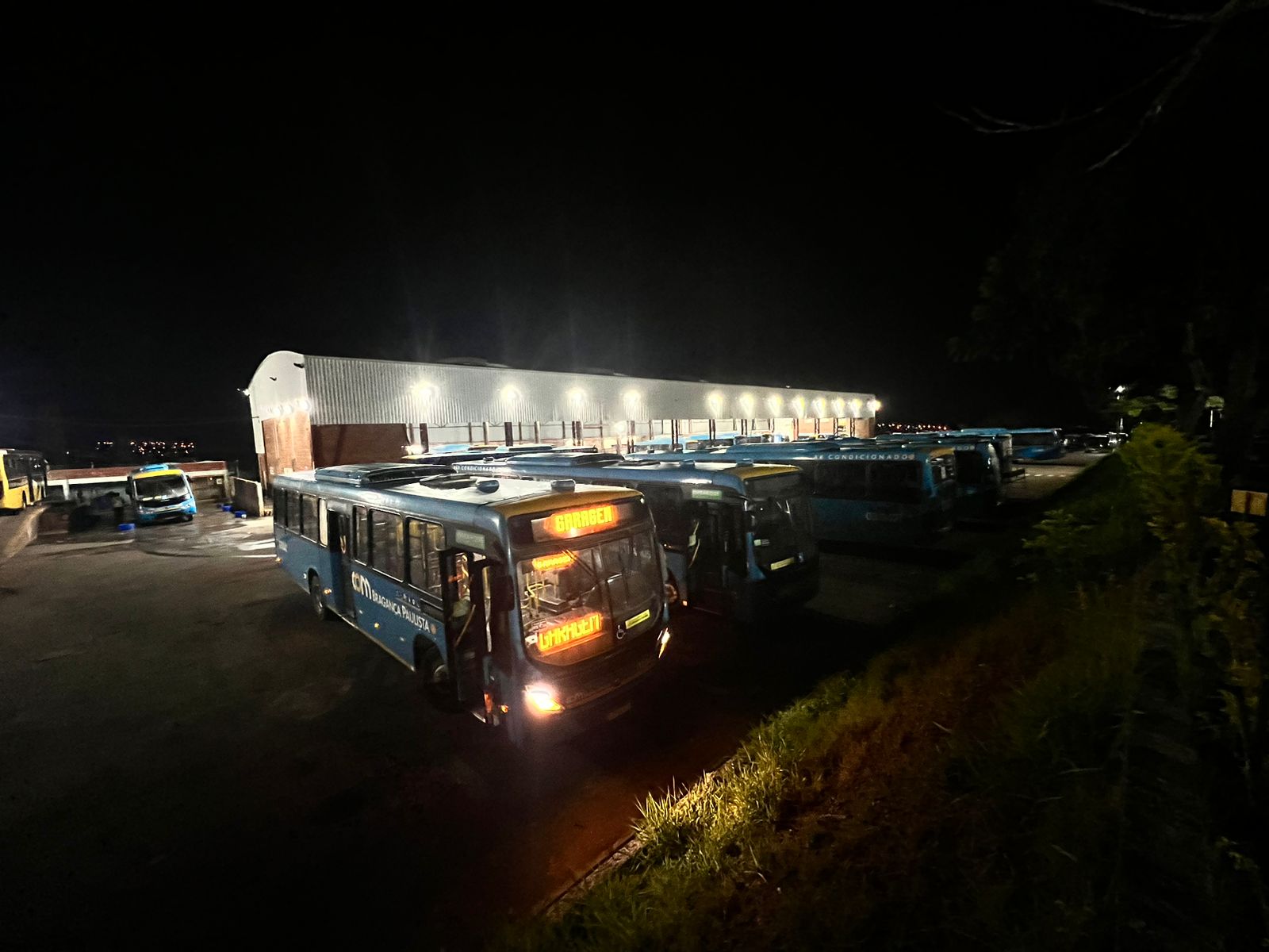 05.05.2023 Frota de &ocirc;nibus da JTP passa por fiscaliza&ccedil;&atilde;o (8)