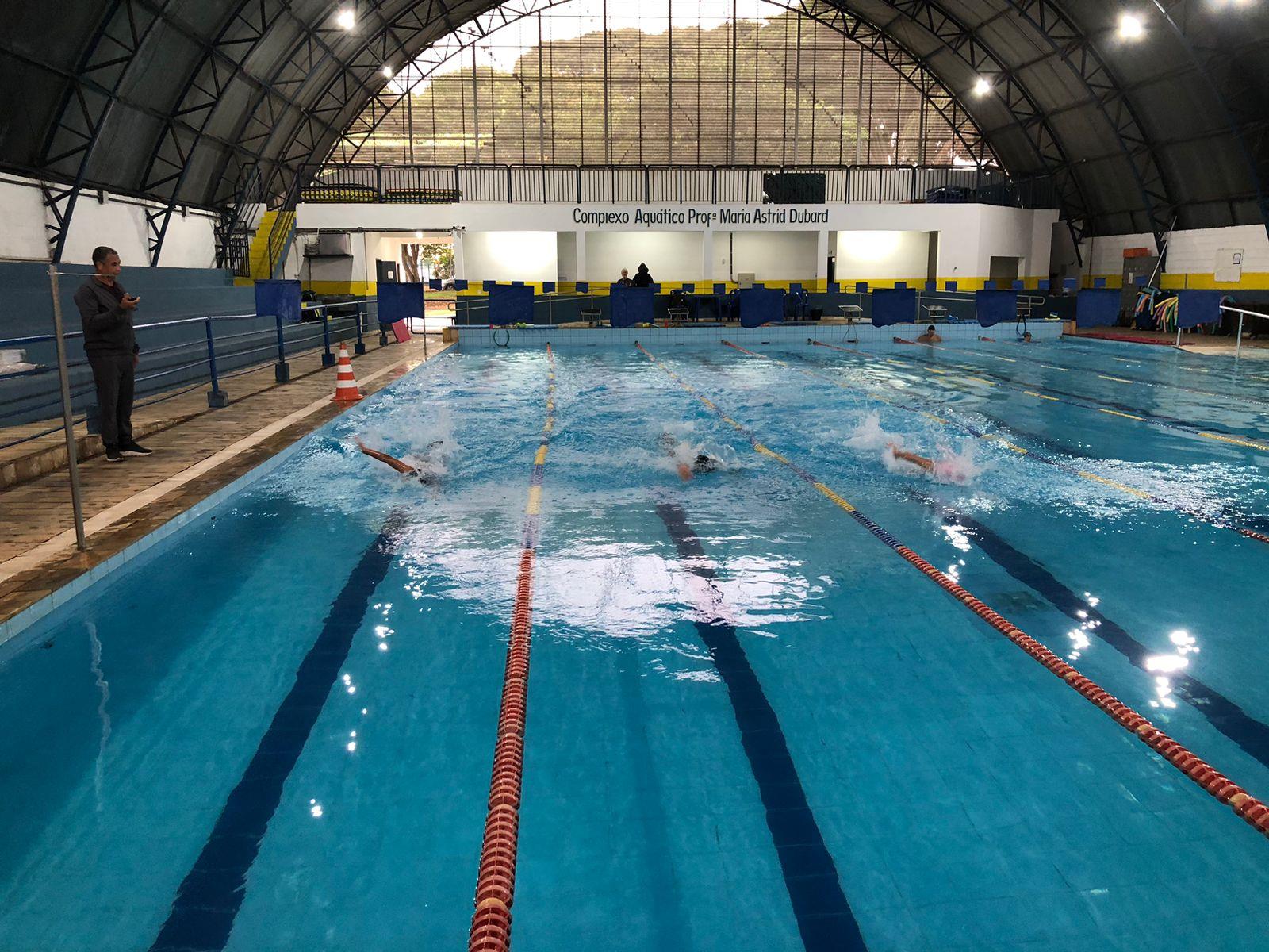 Piscina aquecida garante mais conforto aos alunos do Complexo Aqu&aacute;tico do J&uacute;lio de Mesquita Foto 07
