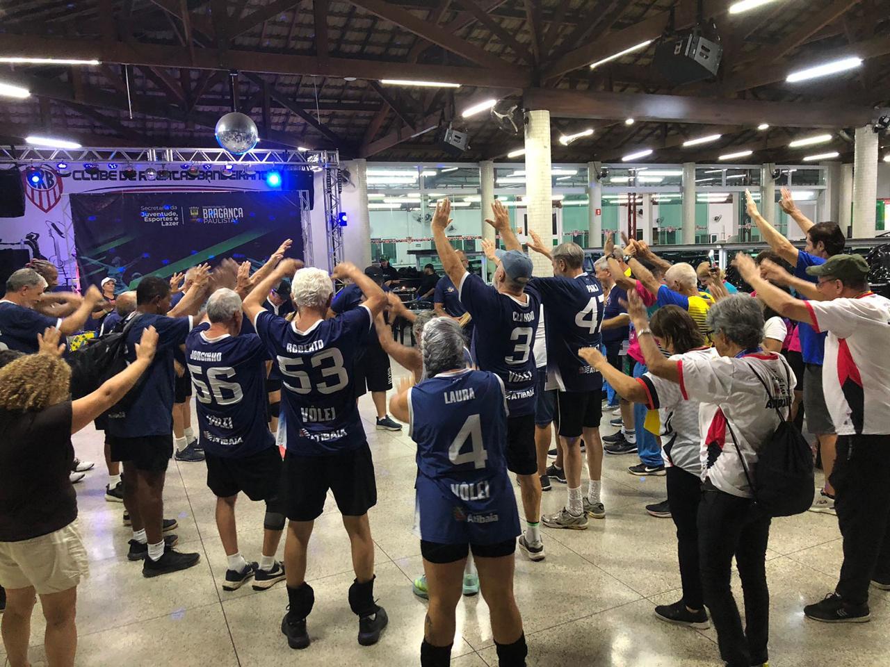 Bragan&ccedil;a Paulista conquista o 1&ordm; lugar em festival esportivo da terceira idade Foto 07