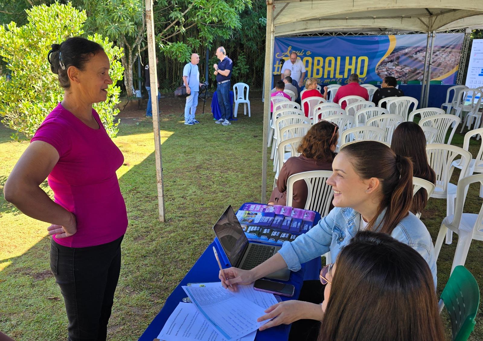 Governo Social  15 km de estradas e vias do Agudo dos Frias ser&atilde;o recapeadas (7)