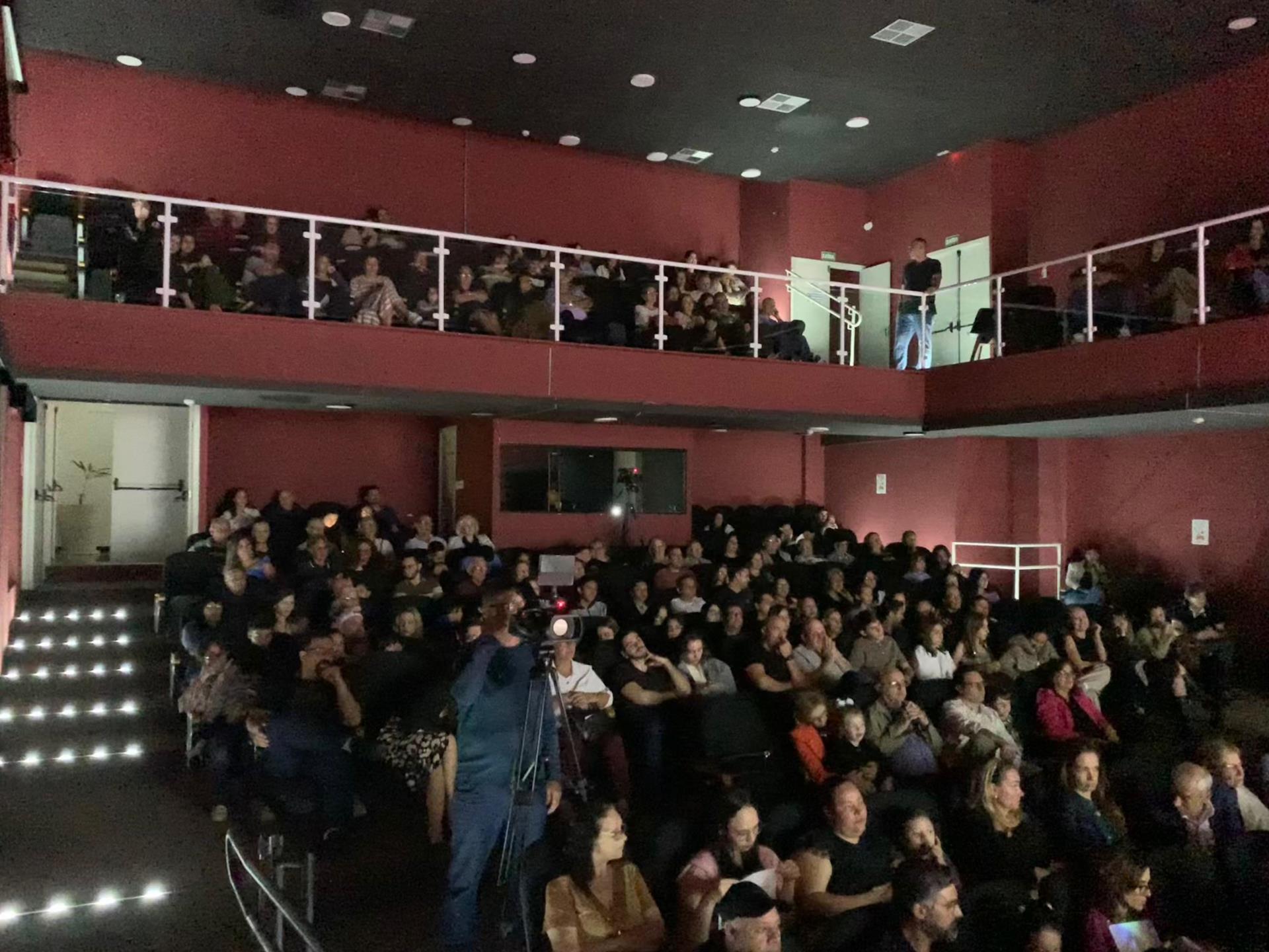 Recital de Piano Spielen no Maio Cultural 2025 arrecada quase 100 kg de alimentos para o Fu