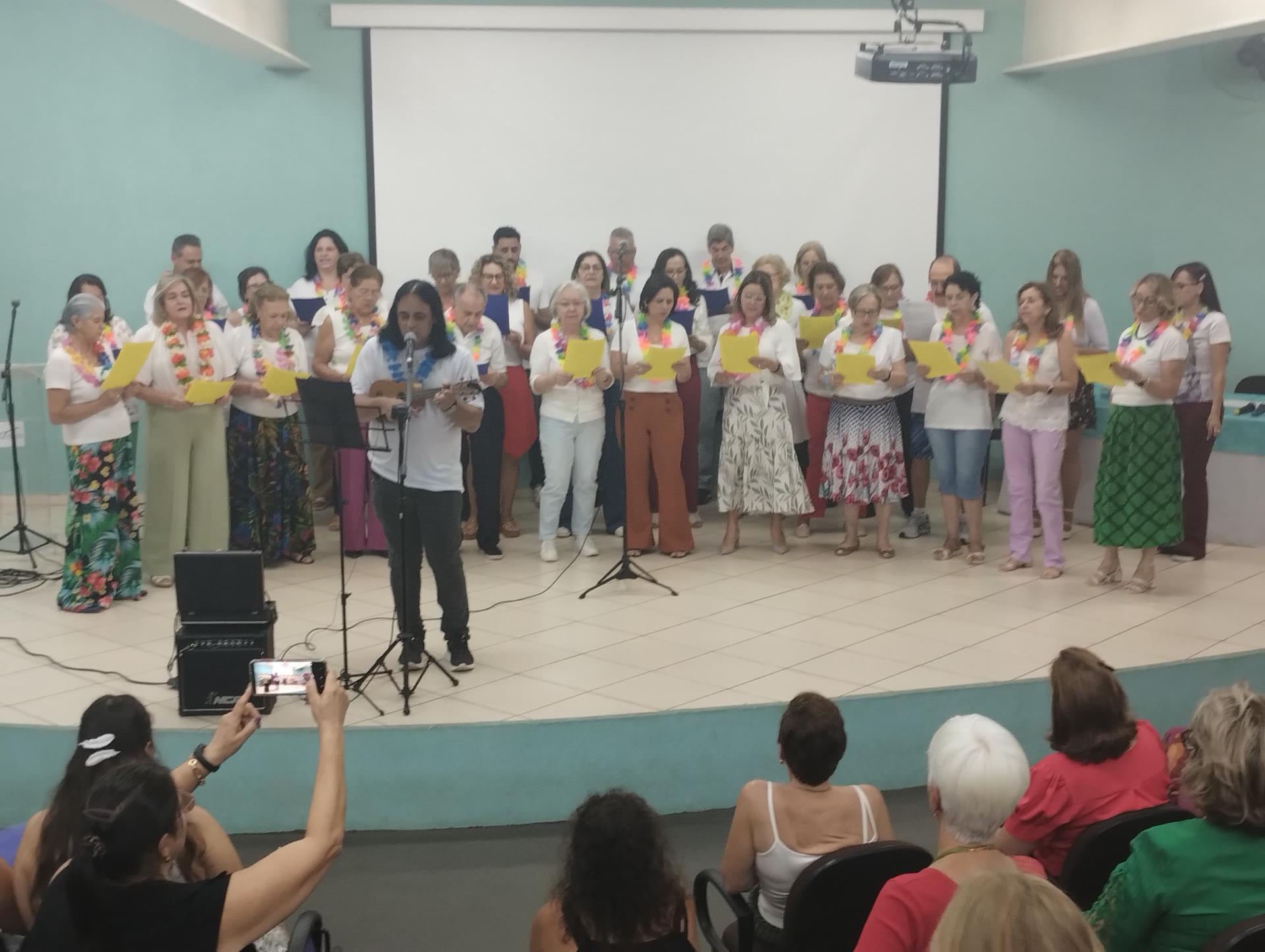 Polo UAB entrega certificados para alunos dos cursos de idiomas (7)