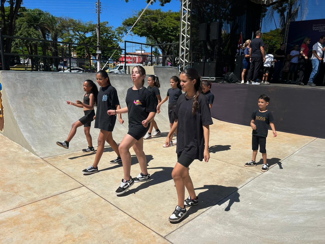 BCL Skate Park &eacute; inaugurado com presen&ccedil;a do campe&atilde;o mundial Sandro Dias e grande p&uacute;blico (10)