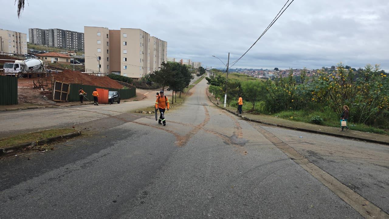 Mutir&atilde;o servi&ccedil;os Henedina Cortez (13)
