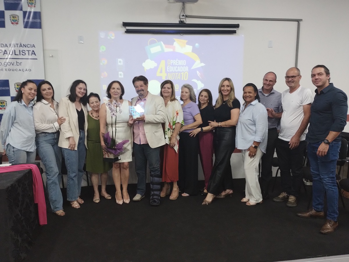 Homenagem Educa&ccedil;&atilde;o 08