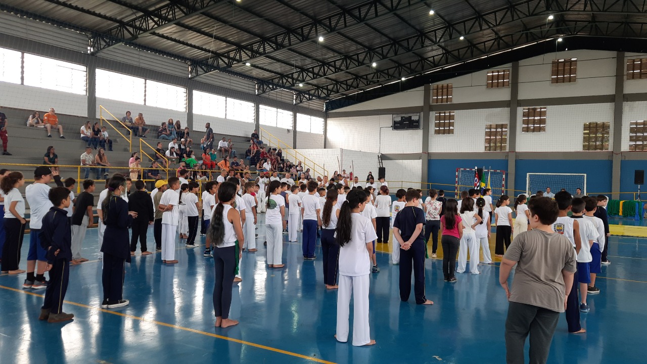 05.12.2022 Cerca de 500 alunos participam de formatura do projeto &ldquo;Capoeira nas Escolas&rdquo; (8)