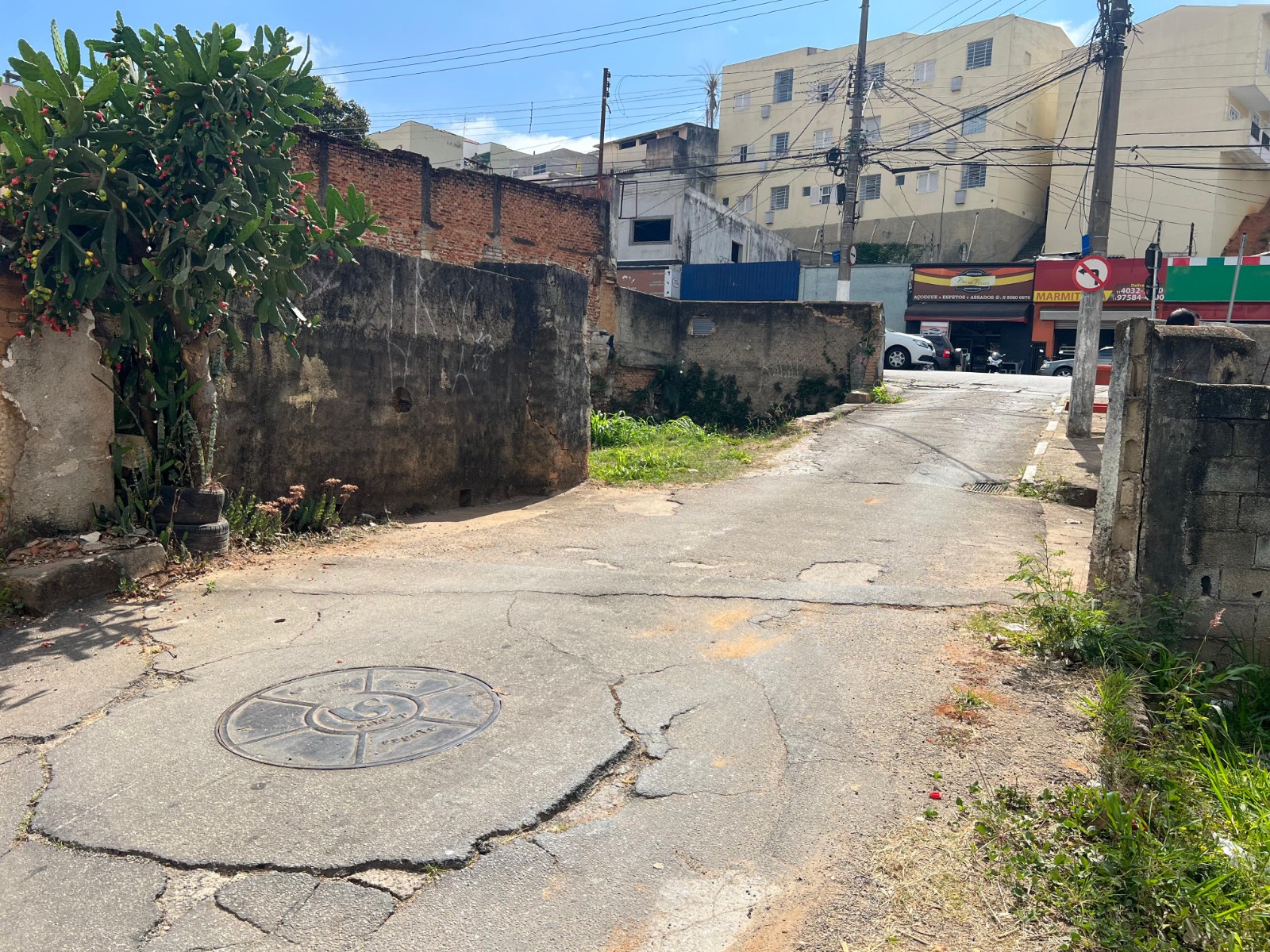 Ponte da Rua 19 de Abril &eacute; demolida em a&ccedil;&atilde;o do programa &ldquo;De Olho na Chuva&rdquo; (8)