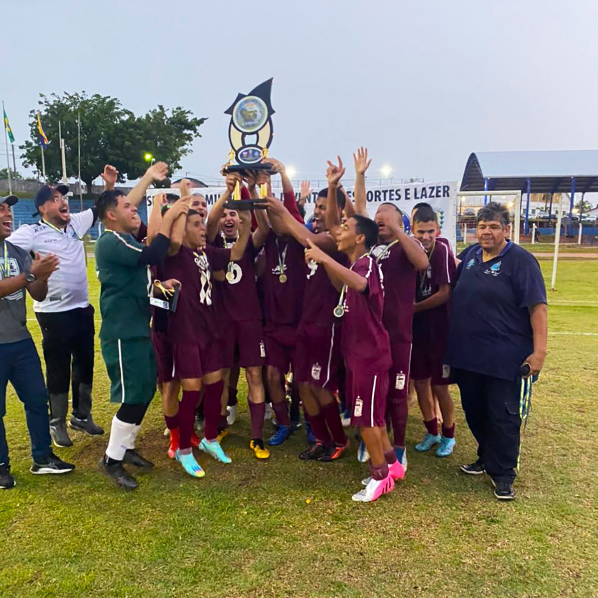 Campeonato de Futebol de Menores 2022 conhece os campeões