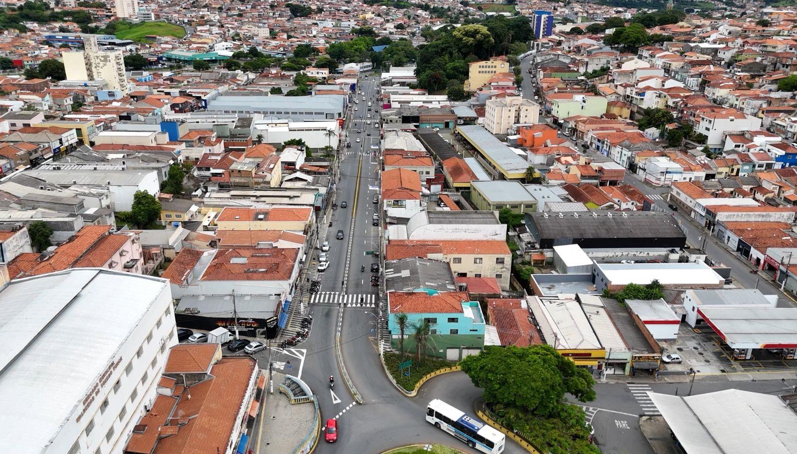 Evite multas na faixa revers&iacute;vel Foto 09