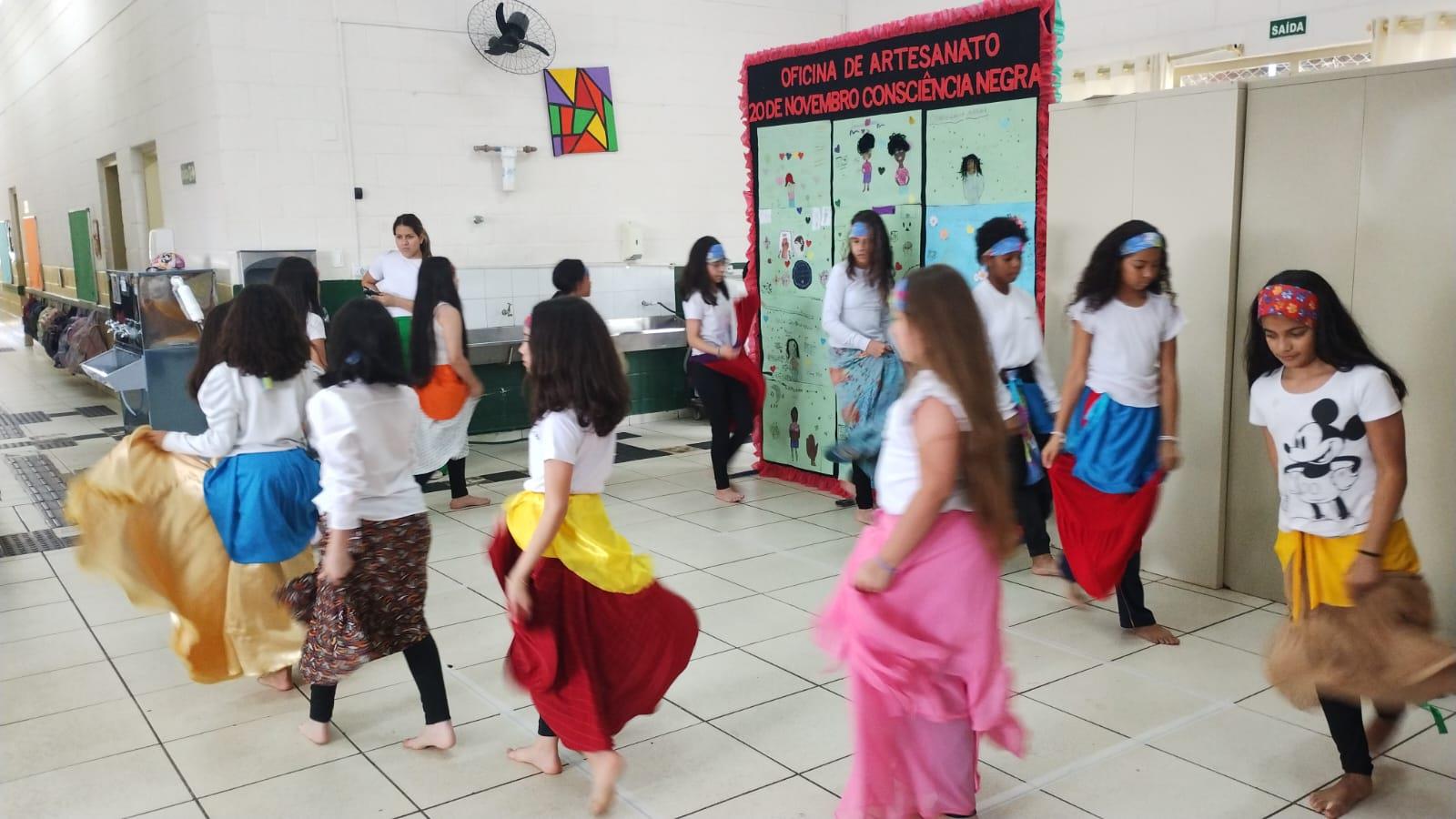 Escolas Municipais de Bragança Paulista celebram o mês da Consciência Negra com atividades e f