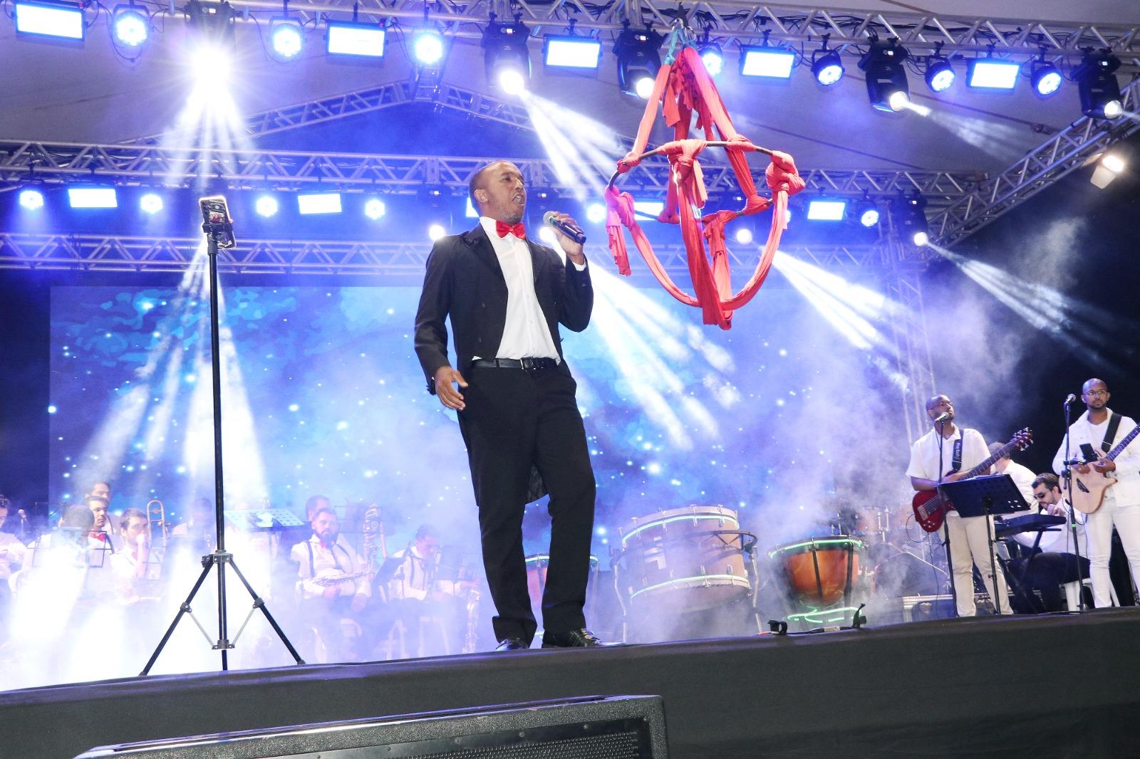 Natal In Concert emociona Bragan&ccedil;a Paulista em estreia grandiosa e segue com novas apresenta&ccedil;&otilde;es pela cidade (10)