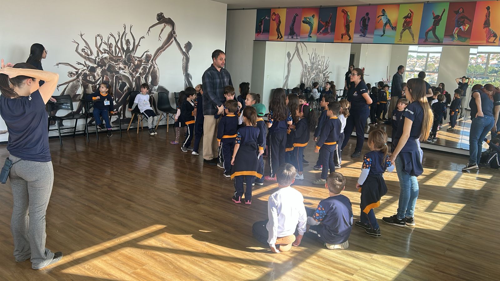 Alunos da Escola Jardim América visitam Centro Cultural Prefeito Jesus Chedid