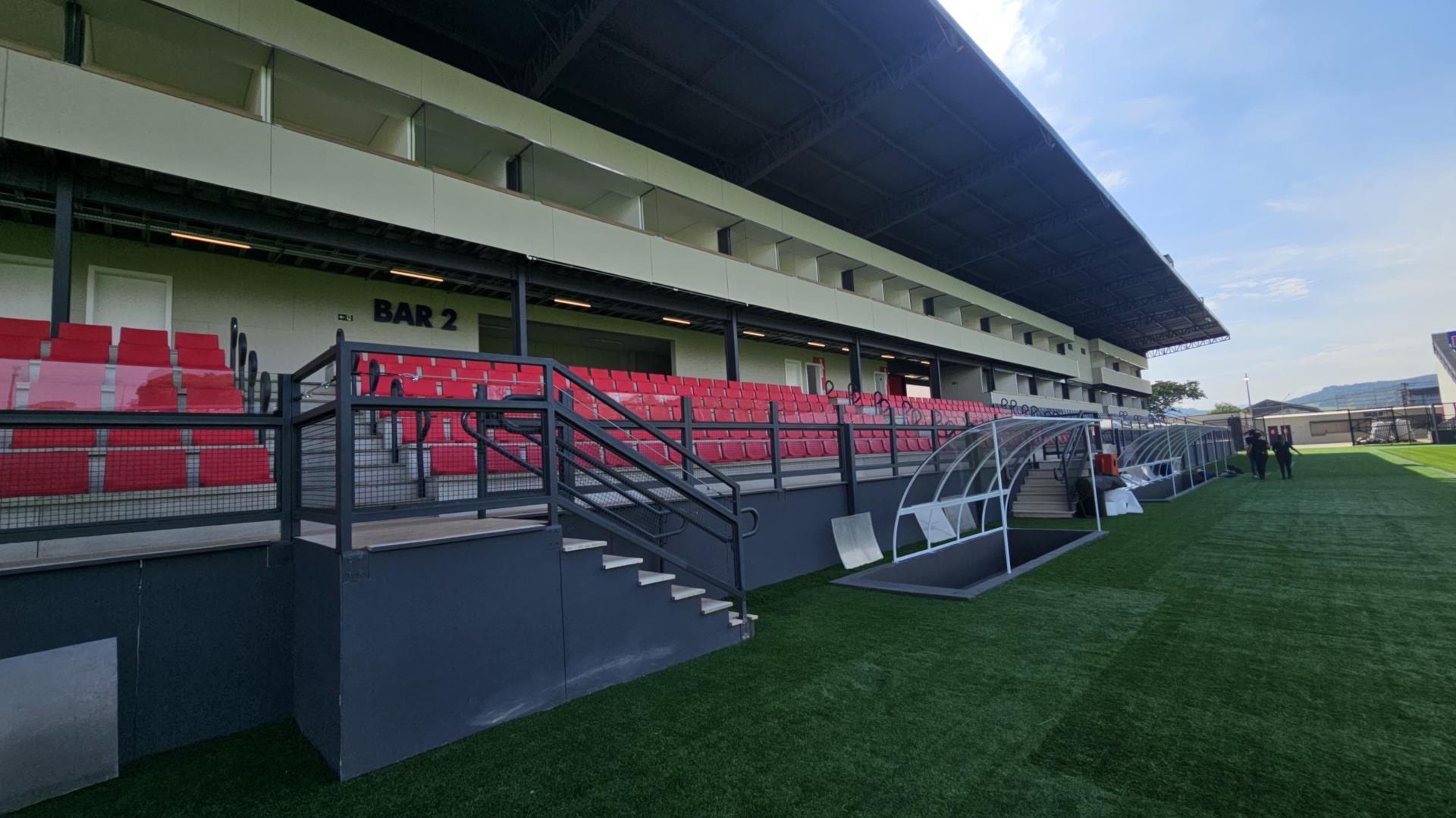 Prefeitura entrega habite-se do Est&aacute;dio C&iacute;cero de Souza Marques ao Red Bull Bragantino