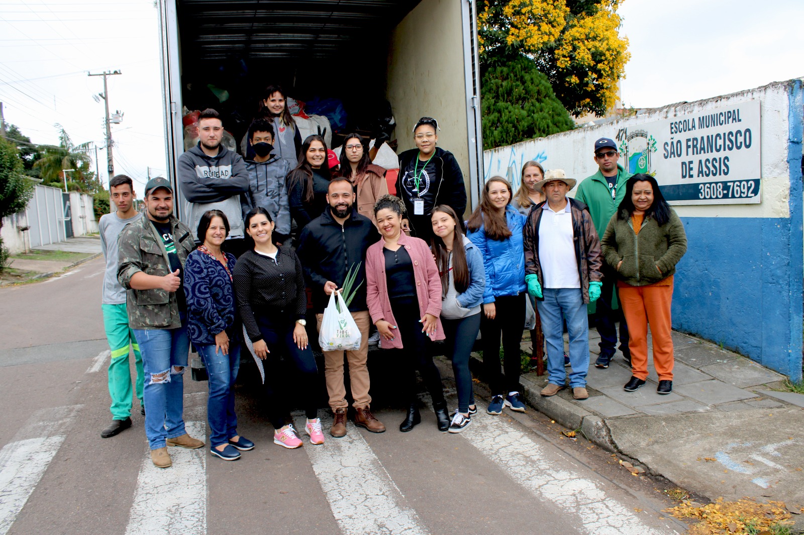 Troca Verde Arrecada Aproximadamente Meia Tonelada De Recicláveis Na Em São Francisco De Assis 3715