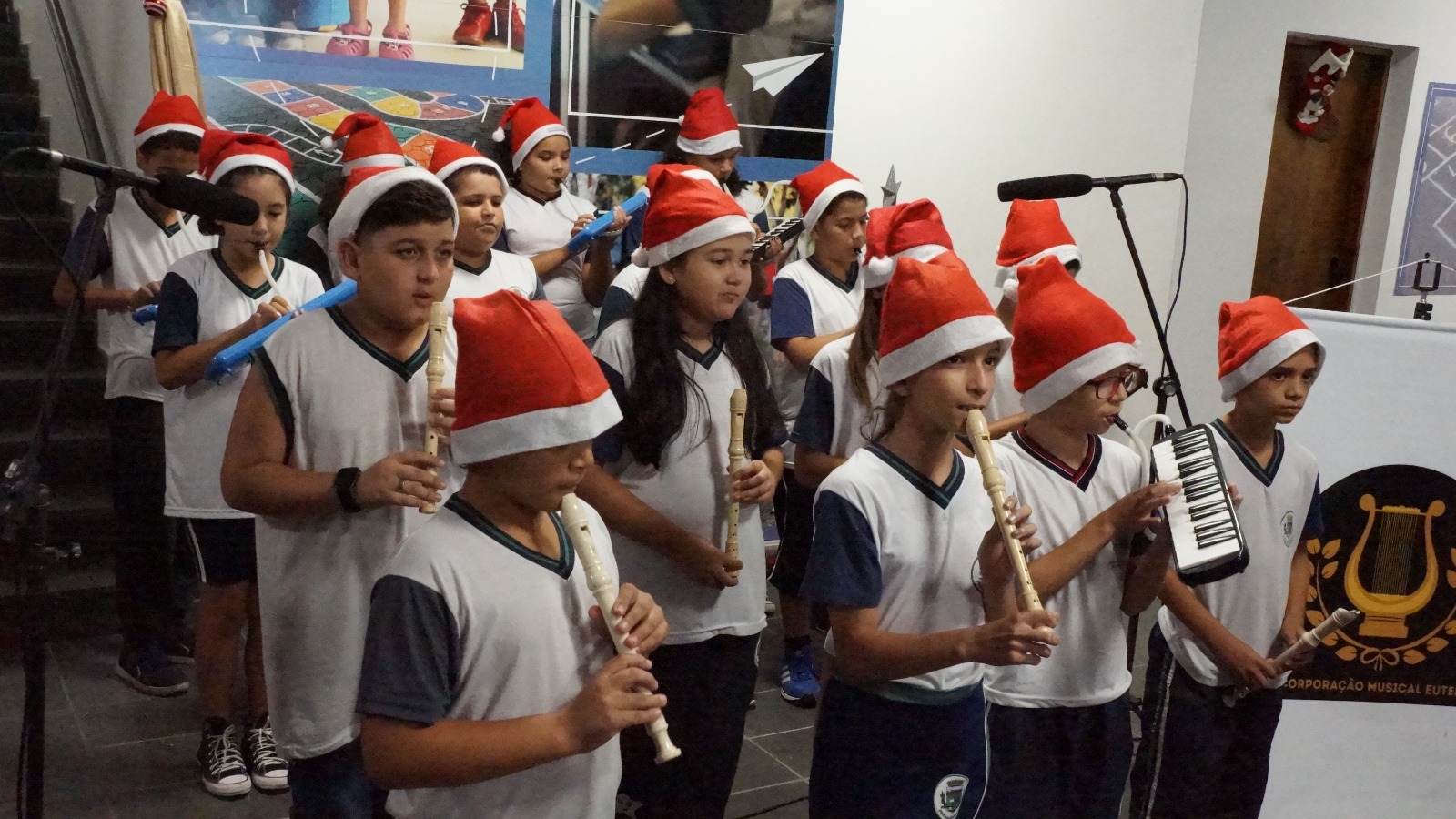 WhatsApp Image 2023-12-12 at 16.04.35 (1)