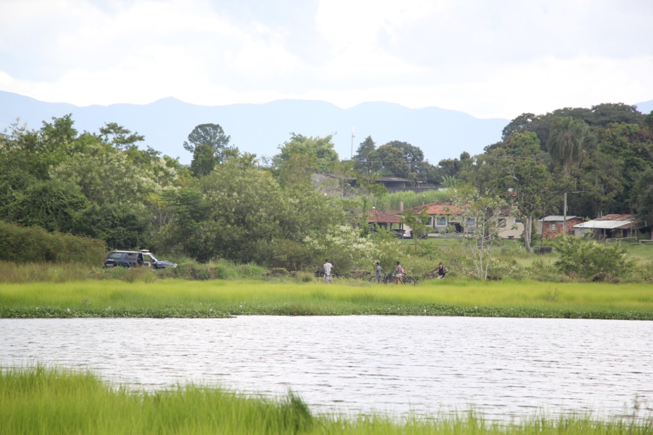 GCM recebe denúncia de prática ilegal de pesca no Lago Azul (2)