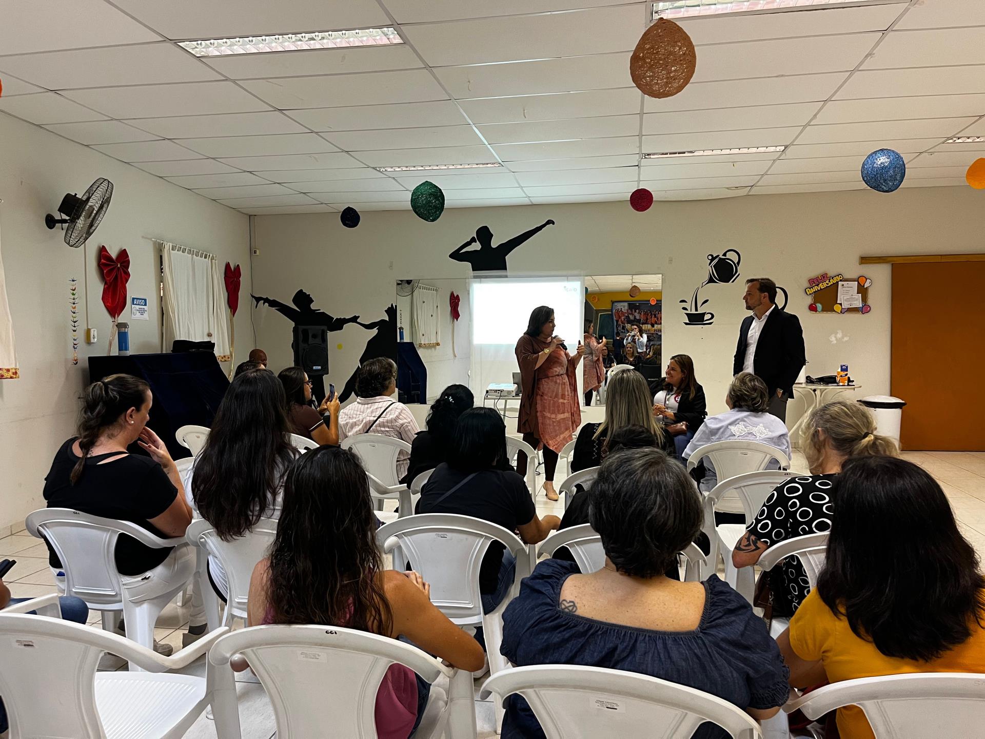 ENCONTRO-ATÍPICO (2)